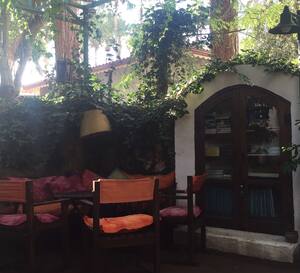 Hideaway Hotel Mulai Rp 583rb Hotel Di Kas Kayak